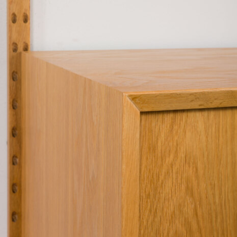 24007 Poul Cadovius one bay oak wall unit with sliding doors cabinet, 1960s-13 24007 Poul Cadovius one bay oak wall unit with sliding doors cabinet, 1960s-13
