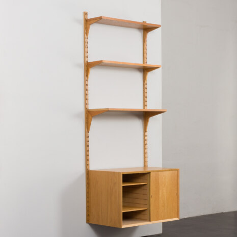 24007 Poul Cadovius one bay oak wall unit with sliding doors cabinet, 1960s-4 24007 Poul Cadovius one bay oak wall unit with sliding doors cabinet, 1960s-4