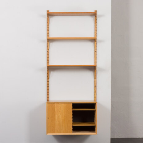 24007 Poul Cadovius one bay oak wall unit with sliding doors cabinet, 1960s-6 24007 Poul Cadovius one bay oak wall unit with sliding doors cabinet, 1960s-6