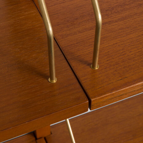 24009 Preben Sorensen three bay teak wallunit -15 24009 Preben Sorensen three bay teak wallunit -15