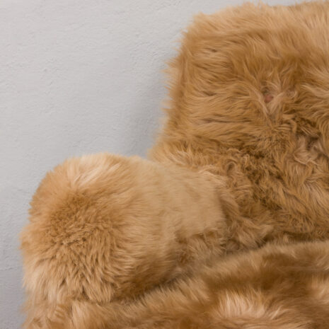 23161 08032023 Peter Hvidt & Orla Mølgaard-Nielsen for Fritz Hansen. Tre-pers. sofa, model _1747_ 6351438-13 23161 08032023 Peter Hvidt & Orla Mølgaard-Nielsen for Fritz Hansen. Tre-pers. sofa, model _1747_ 6351438-13