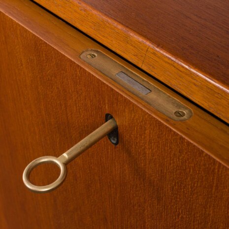 23379 onebay secretary-8 23379 onebay secretary-8