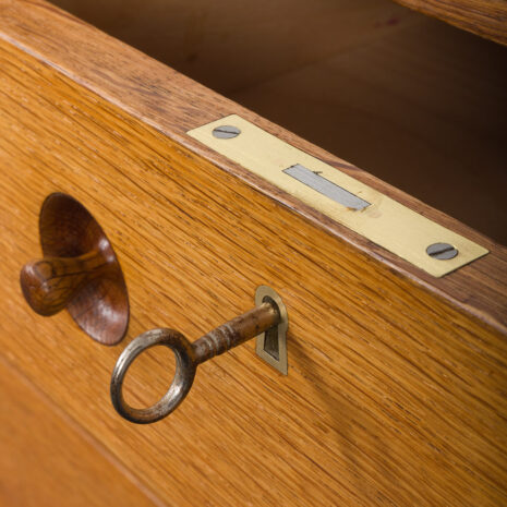 23453 Regał Hans Wegner-32 23453 Regał Hans Wegner-32