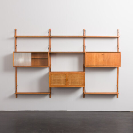 24020 Poul Cadovius for Gustav Bahus three bay teak wall unit-6 24020 Poul Cadovius for Gustav Bahus three bay teak wall unit-6