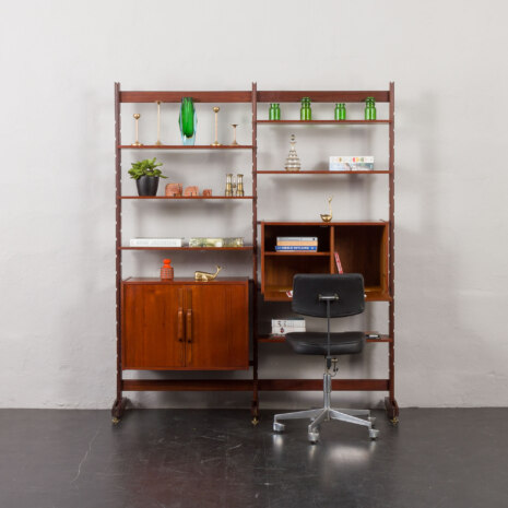 24065 Unité murale italienne autoportante à deux baies en teck et acajou -1 24065 Unité murale italienne autoportante à deux baies en teck et acajou -1