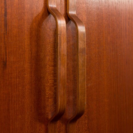 24065 Italian freestanding two bay teak-mahogany wall unit -12 24065 Italian freestanding two bay teak-mahogany wall unit -12