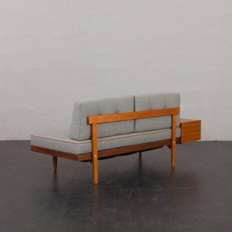 24039 daybad-10(1) 24039 daybad-10(1)