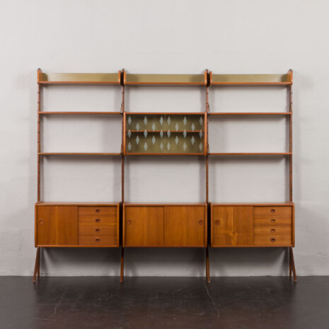 24091 Ergo three bay teak wall unit by John Texmon, Norway 1960s-7 24091 Ergo three bay teak wall unit by John Texmon, Norway 1960s-7