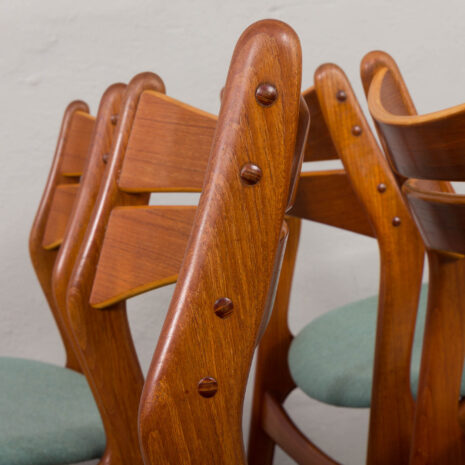24124 Erik Buch set of 8 teak chairs-10 24124 Erik Buch set of 8 teak chairs-10