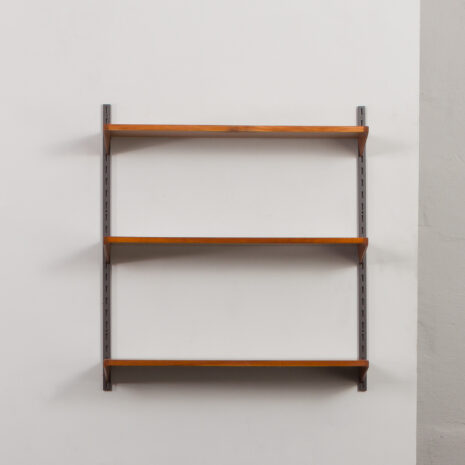 24172 Kai Kristiansen one bay teak wall unit-4 24172 Kai Kristiansen one bay teak wall unit-4