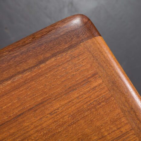 24041 Johannes Andersen table-10 24041 Johannes Andersen table-10