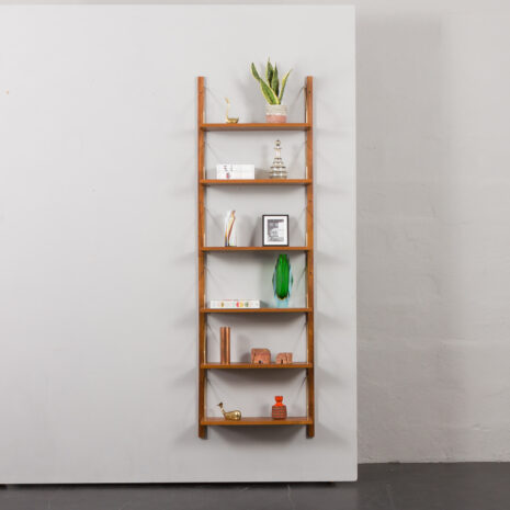 24113 Lot de 6 étagères danoises en teck recyclé de 60 cm de large, datant du milieu du siècle dernier-1 24113 Lot de 6 étagères danoises en teck recyclé de 60 cm de large, datant du milieu du siècle dernier-1