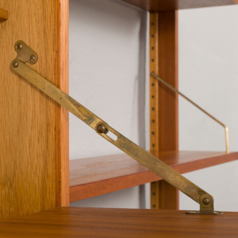 24133 Hansen Guldborg free-standing three bay teak wall unit-13 24133 Hansen Guldborg free-standing three bay teak wall unit-13