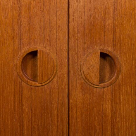 24133 Hansen Guldborg free-standing three bay teak wall unit-19 24133 Hansen Guldborg free-standing three bay teak wall unit-19