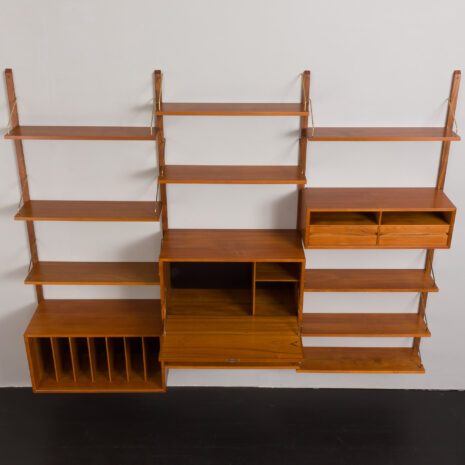 24193 Poul Cadovius three bay teak wall unit-8 24193 Poul Cadovius three bay teak wall unit-8