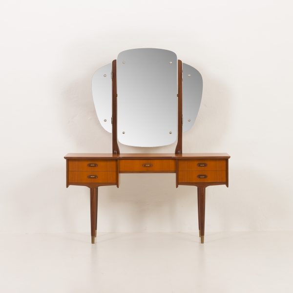 Norwegian dressing table