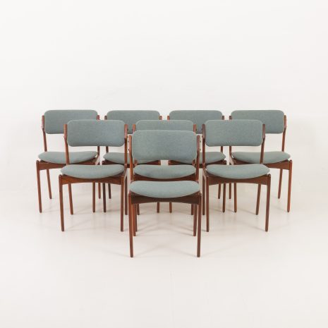 24083 Erik Buch set of 8 chairs in rosewood z jakims stolen-3 24083 Erik Buch set of 8 chairs in rosewood z jakims stolen-3