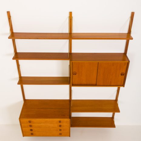 24192 Preben Sorensen two bay teak wall unit -9 24192 Preben Sorensen two bay teak wall unit -9