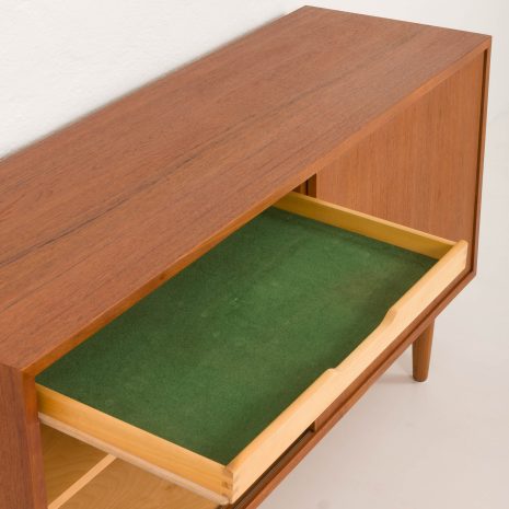 24230 Sideboard-12 24230 Sideboard-12