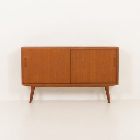 24231 Small Danish teak sideboard by Hundevad, 1960s-9 24231 Small Danish teak sideboard by Hundevad, 1960s-9