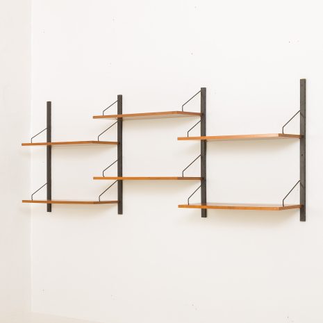 24237 Poul Cadovius three bay walnut wallunit-3 24237 Poul Cadovius three bay walnut wallunit-3