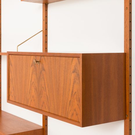 24250 Poul Cadovius four bay teak wall unit-23 24250 Poul Cadovius four bay teak wall unit-23