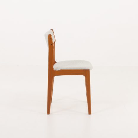 24252 Erick Buch set of 6 teak chairs-21 24252 Erick Buch set of 6 teak chairs-21