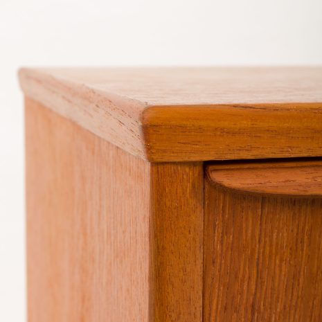 24254 komodka-8 24254 komodka-8