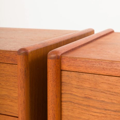 24258 Pair of teak nightstands-11 24258 Pair of teak nightstands-11