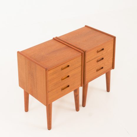 24258 Pair of teak nightstands-16 24258 Pair of teak nightstands-16