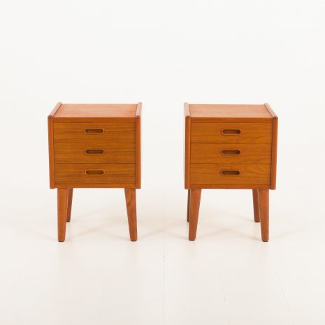 24258 Pair of teak nightstands-2 24258 Pair of teak nightstands-2