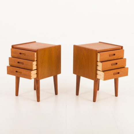 24258 Pair of teak nightstands-3 24258 Pair of teak nightstands-3