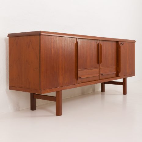 24274 Scandinavian mid cenury sideboard Norway 1960s-10 24274 Scandinavian mid cenury sideboard Norway 1960s-10