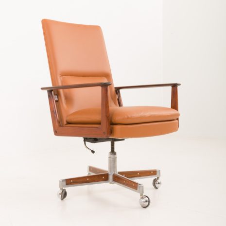 23452 Arne Vodder executive desk chair for Sibast in rosewood and light brown leather, Denmark 1960s-13 23452 Arne Vodder executive desk chair for Sibast in rosewood and light brown leather, Denmark 1960s-13