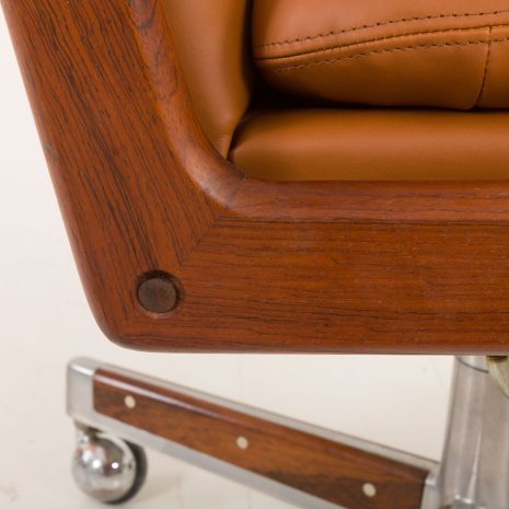 23452 Arne Vodder executive desk chair for Sibast in rosewood and light brown leather, Denmark 1960s-22 23452 Arne Vodder executive desk chair for Sibast in rosewood and light brown leather, Denmark 1960s-22