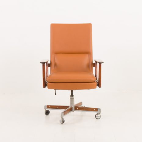 23452 Arne Vodder executive desk chair for Sibast in rosewood and light brown leather, Denmark 1960s-3 23452 Arne Vodder executive desk chair for Sibast in rosewood and light brown leather, Denmark 1960s-3