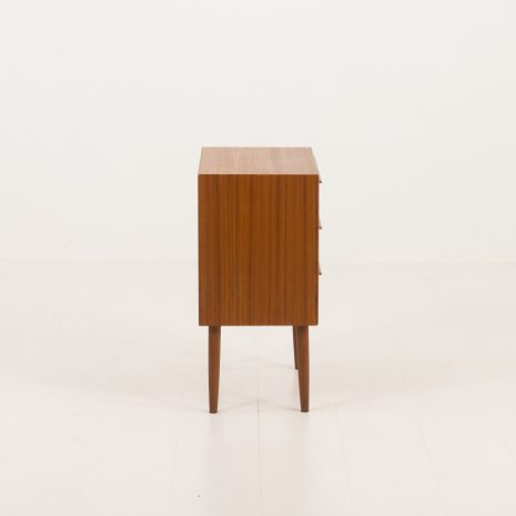 24253 Stolik nocny-4 24253 Stolik nocny-4