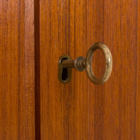 24264 corner cabinet-16 24264 corner cabinet-16