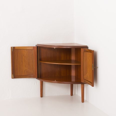 24264 corner cabinet-7 24264 corner cabinet-7