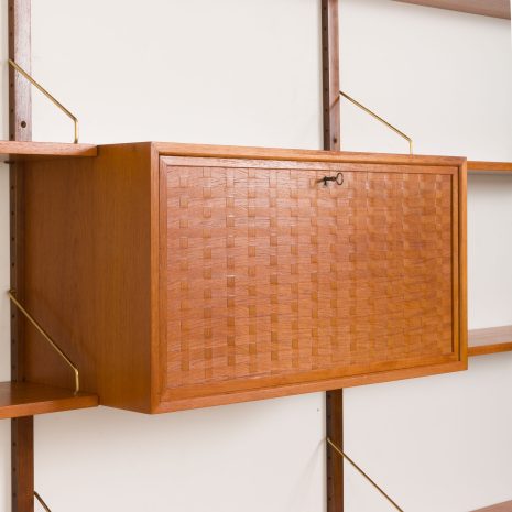 24314 Poul Cadovius 3 bay teak wall unit for Cado, 1960s-11 24314 Poul Cadovius 3 bay teak wall unit for Cado, 1960s-11