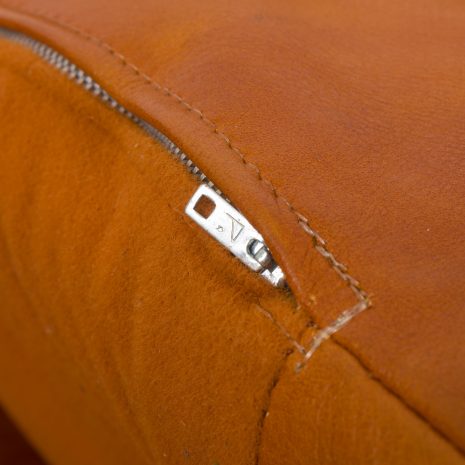 24321 Italian Space Age aniline leather armchair, 1970s-24 24321 Italian Space Age aniline leather armchair, 1970s-24