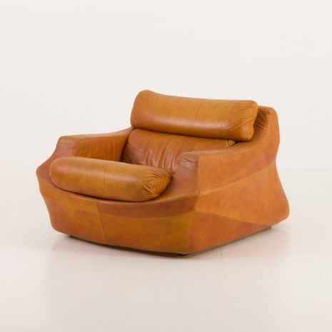 24321 Italian Space Age aniline leather armchair, 1970s-4 Italian space age lounge chair in the style of "Carrera" designed by Giorgio Decurso, Jonathan de Pas, Donato D'urbino & Paolo Lomazzi , 1970s