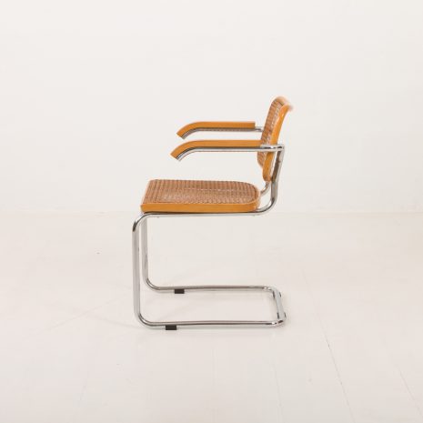 24212.1 Original Gavina Cesca chair by Marcel Breuer, Bologna, Italy 1960s-4 24212.1 Original Gavina Cesca chair by Marcel Breuer, Bologna, Italy 1960s-4