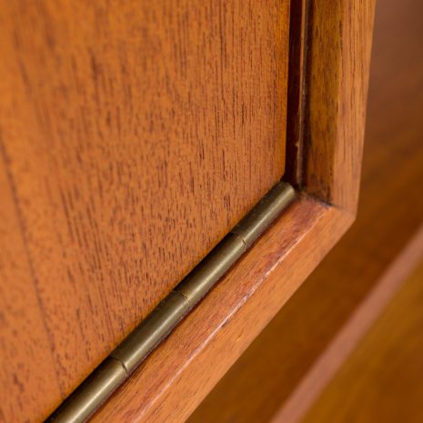 24316 Poul Cadovius three bay teak wall unit -15 24316 Poul Cadovius three bay teak wall unit -15