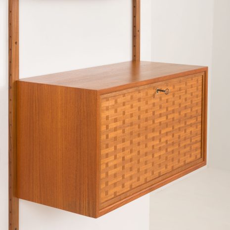24359 Poul Cadovius one bay teak wall unit-13 24359 Poul Cadovius one bay teak wall unit-13