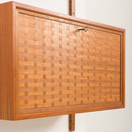 24359 Poul Cadovius one bay teak wall unit-17 24359 Poul Cadovius one bay teak wall unit-17
