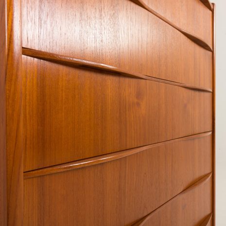 24360 Teak chest of 6 drawers-13 24360 Teak chest of 6 drawers-13