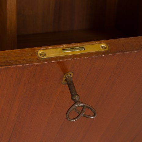 24337 Italian freestanding 5 bay teak wall unit in the style of Franco Albini, 1970s-12 24337 Italian freestanding 5 bay teak wall unit in the style of Franco Albini, 1970s-12