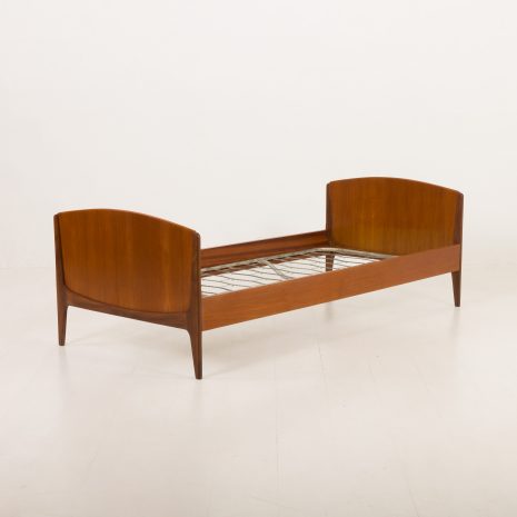 24358 Danish mid century modern teak bed by Sidelmann Jakobsen, 1960s-6 24358 Danish mid century modern teak bed by Sidelmann Jakobsen, 1960s-6