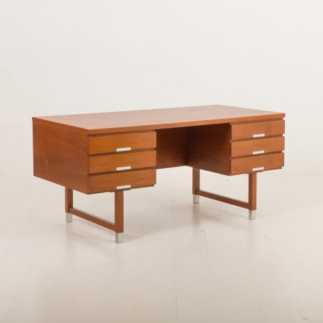 24378 biurko tekowe-2 24378 biurko tekowe-2